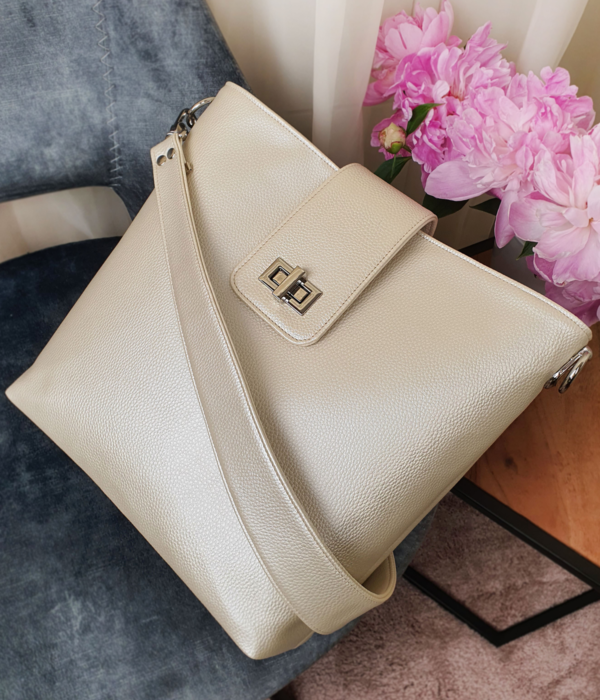 22_Petal_Sewing_Patterns_Bella_bag 22_Petal_Sewing_Patterns_Bella_bag