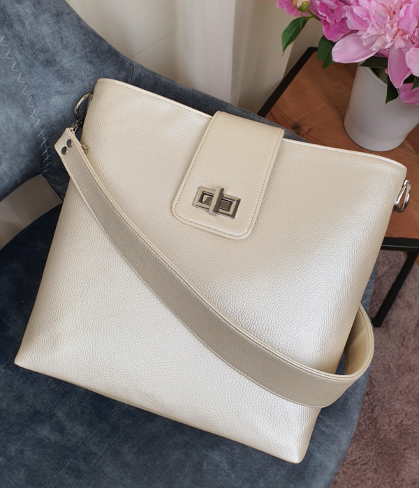 23_Petal_Sewing_Patterns_Bella_bag 23_Petal_Sewing_Patterns_Bella_bag
