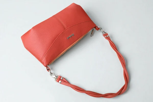 Petal_sewing_patterns_Ellana_bag_Middle1
